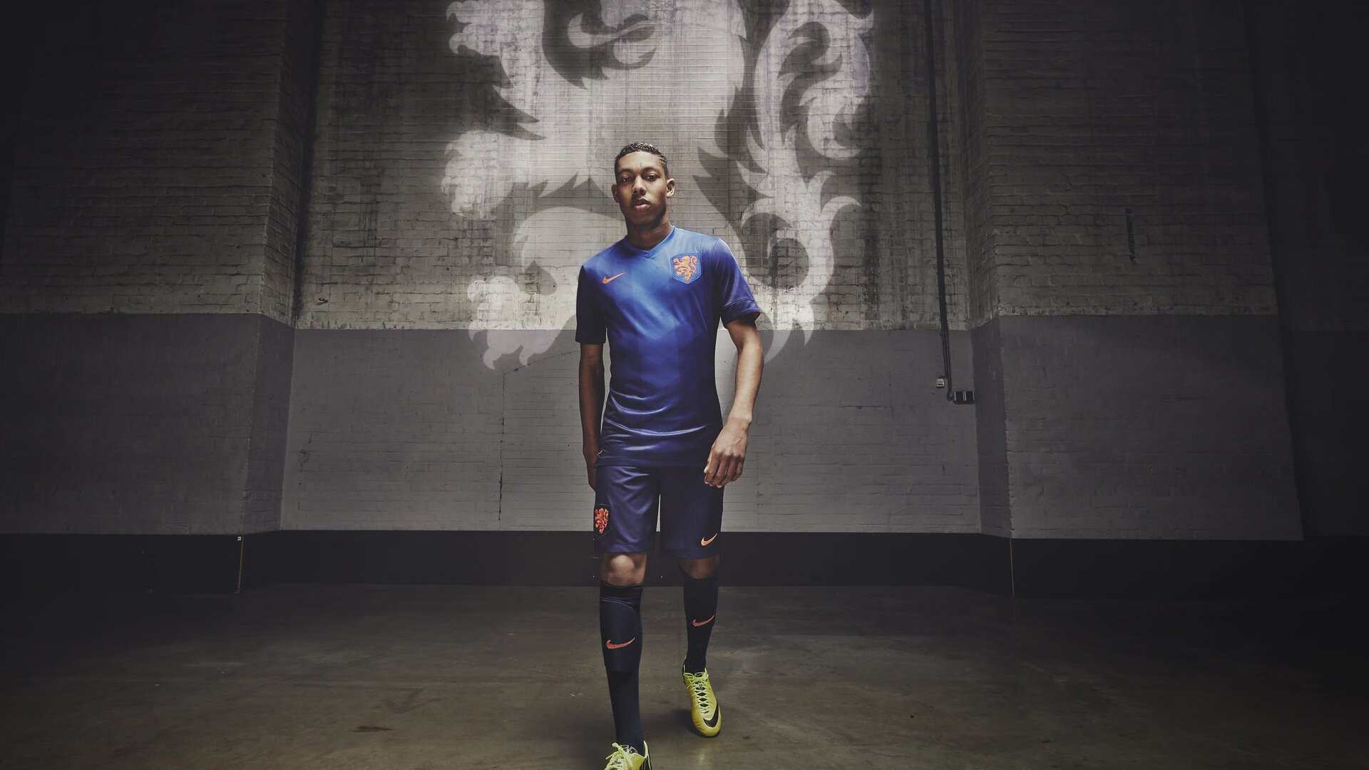 米兰体育官方入口-体育志愿者表彰大会举行 讲述幕后故事，体育展示志愿者